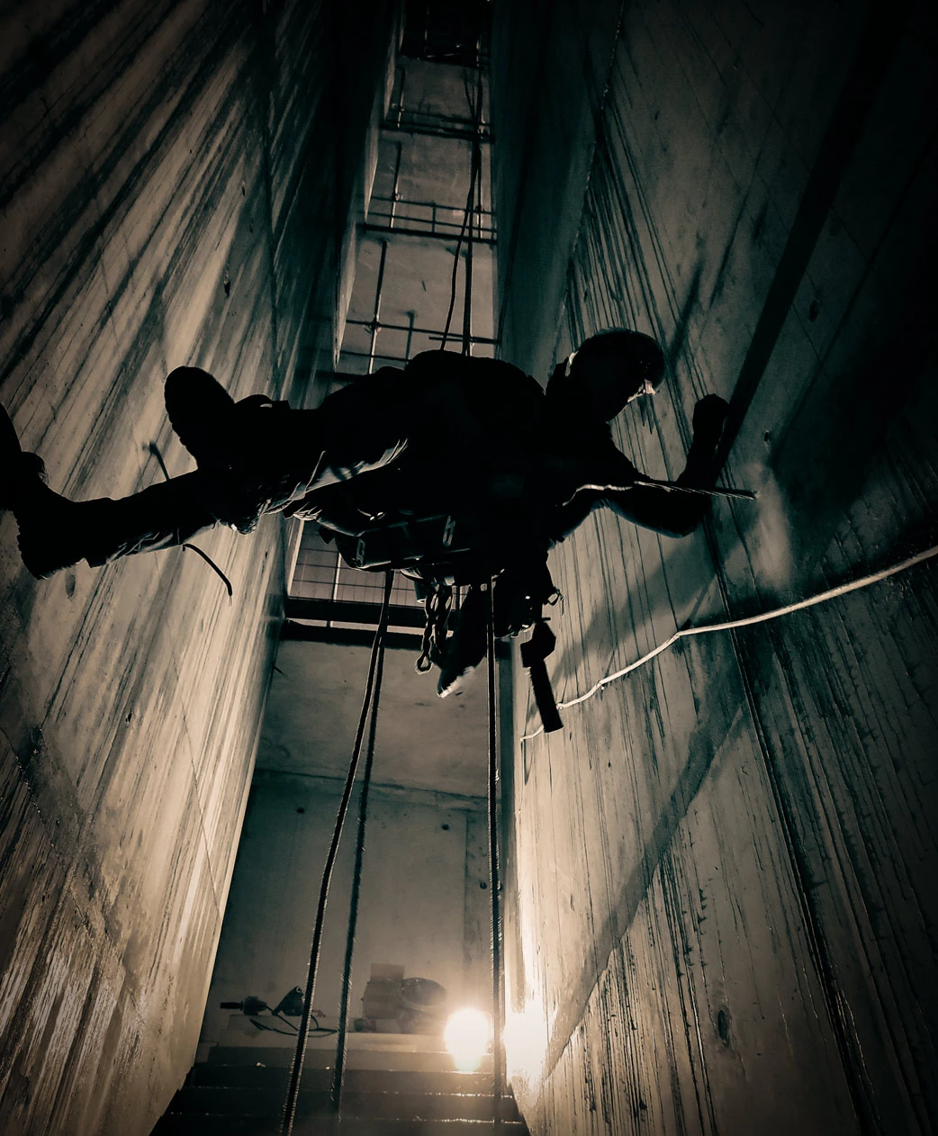 Intervention de cordistes MS Access pour intervention d’urgence maîtrisée chez GTM à Bordeaux (bâtiment) – 1